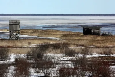 Birdwatching hideouts in Liminganlahti by Estormiz