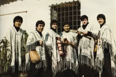 Los Kjarkas' Llorando Se Fué CD cover