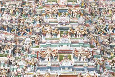Meenakshi Amman Temple in Madurai by Dr. Glazunov