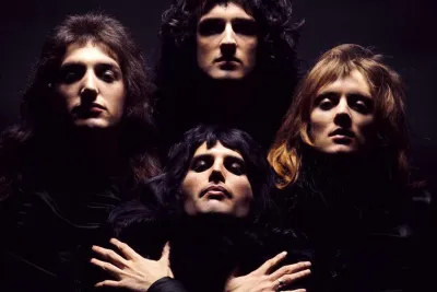 Queen II Album Cover