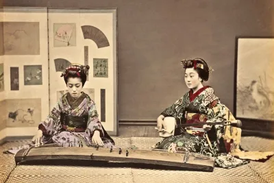 Women playing the koto and shamisen, ca. 1880s