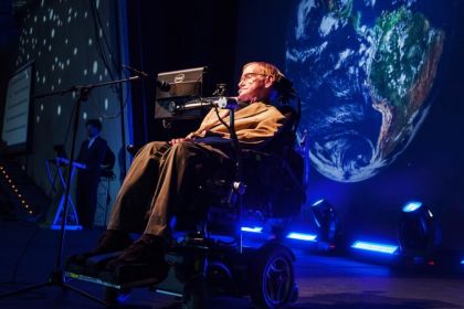 Stephen Hawking&#039;s message immortalized through the sound of modern pop culture