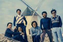 Mocedades' Eres Tú release photo

